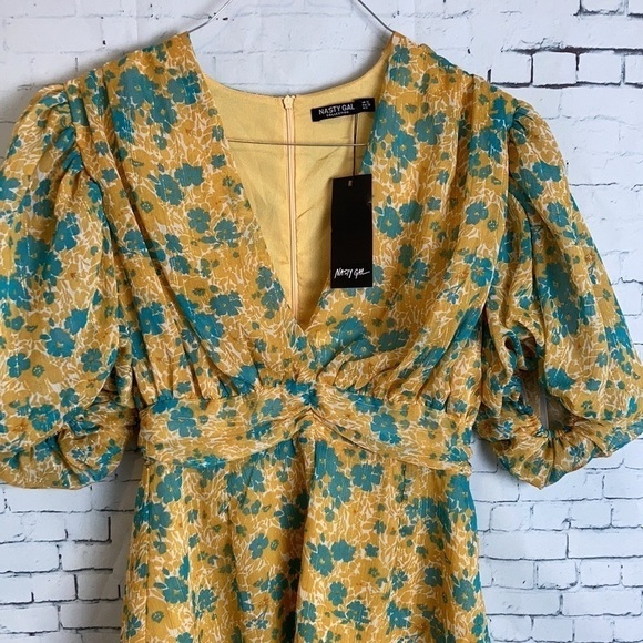 Nasty Gal NWT Romper Floral Chiffon V Neck Puff Sleeve Playsuit Sz 6 Feminine - Picture 4 of 16